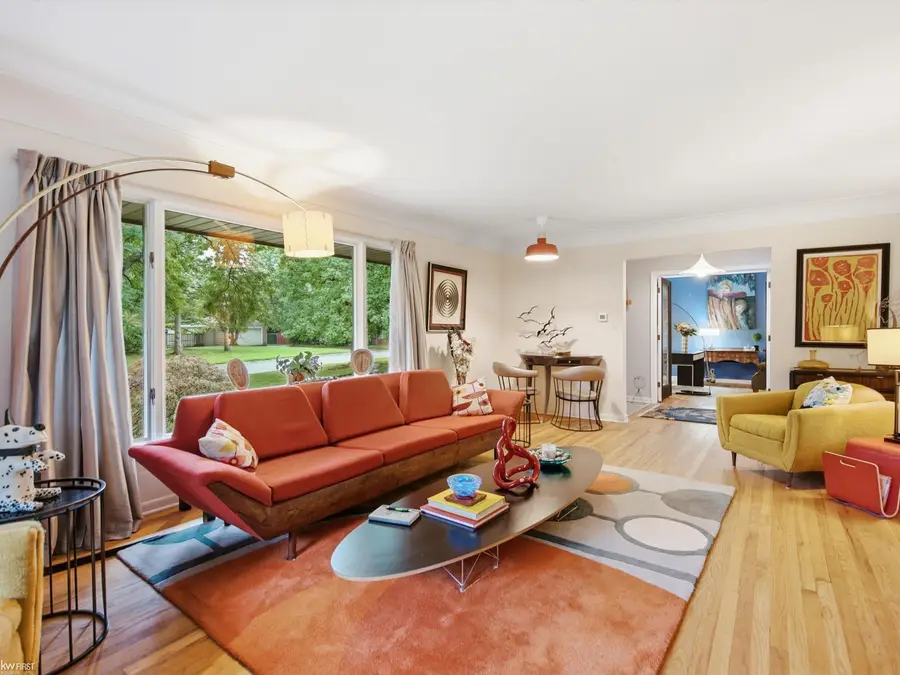 3006 Hawthorne DR, Flint, MI 48503 - #3