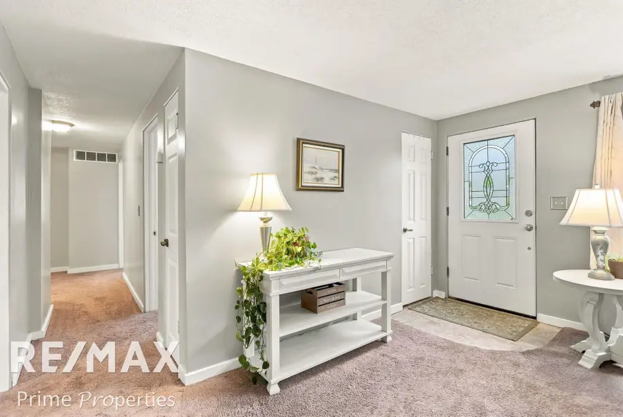 4799 Byron DR, Vassar, MI 48768 - #2