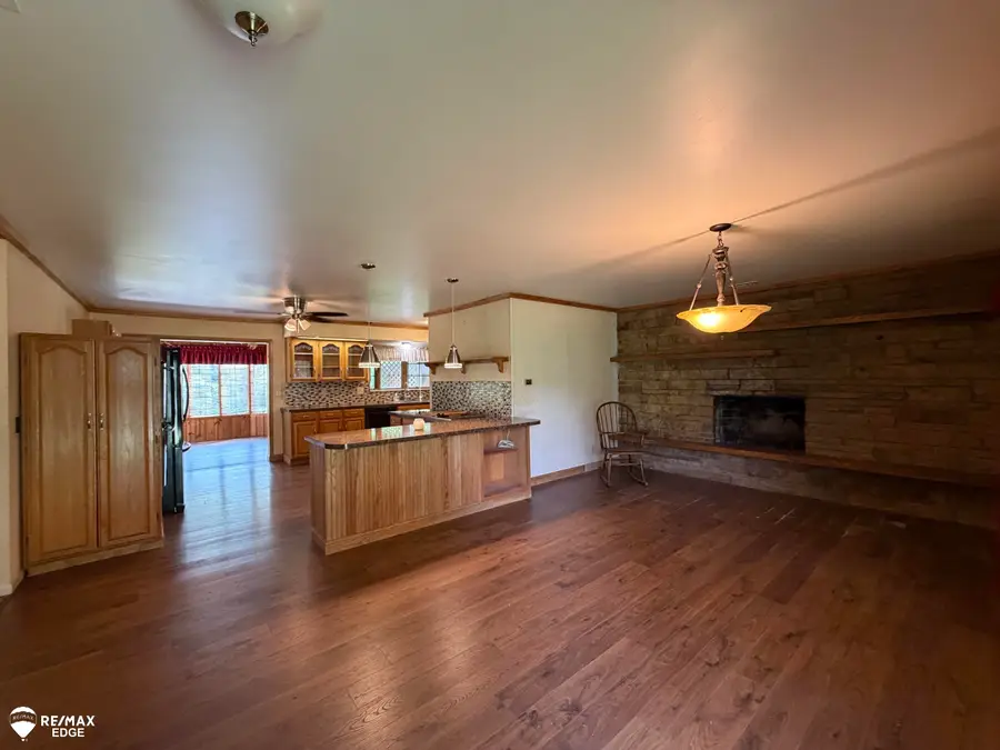 6420 Oxbow LN, Flint, MI 48506 - #2