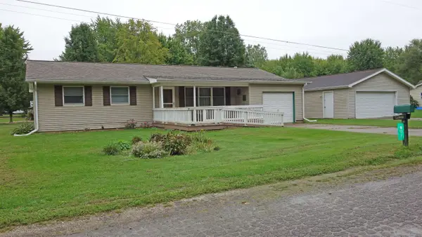801 Firwood ST, Chesaning, MI 48616