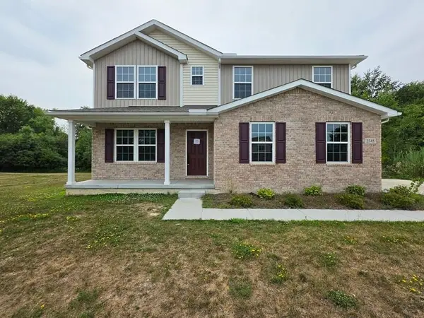 2345 Scenic Hollow DR, GrandBlanc, MI 48439