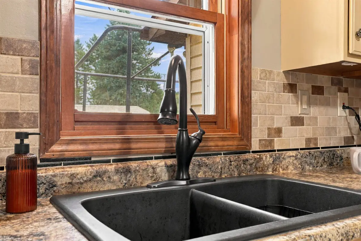 7275 Hall RD, Davisburg, MI 48519 - #1