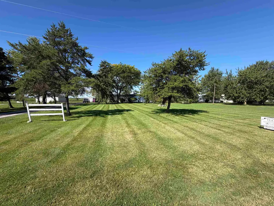 9344 Nichols RD, Gaines, MI 48436 - #2