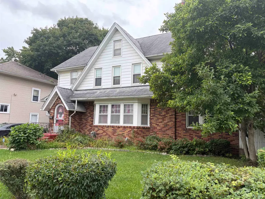 1107 Welch BLVD, Flint, MI 48504 - #3