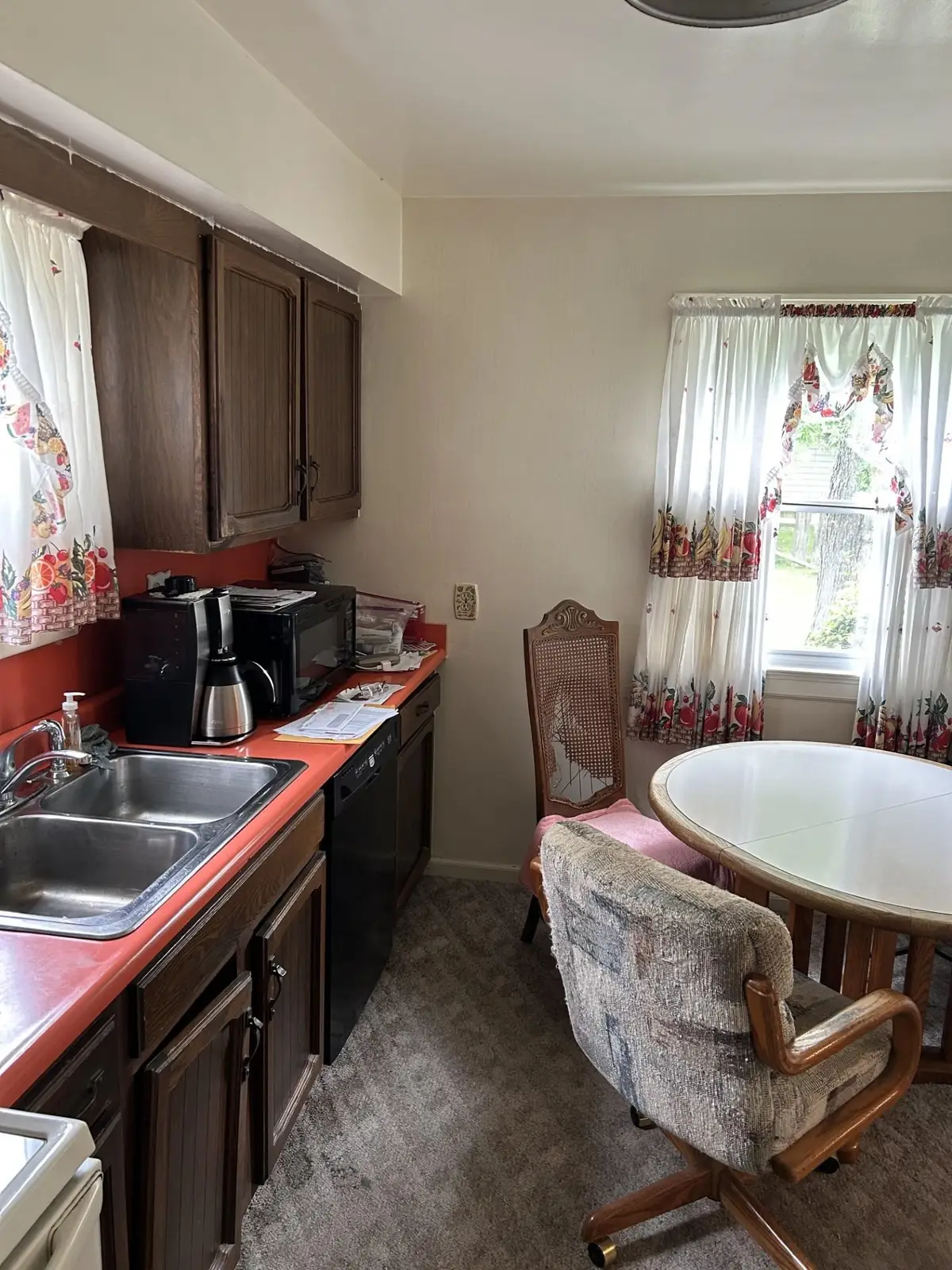 6302 Corunna RD, Flint, MI 48532 - #1