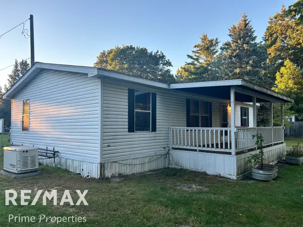 10298 Evelyn DR, Clio, MI 48420