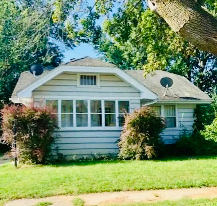 2415 Begole ST, Flint, MI 48504 - #2