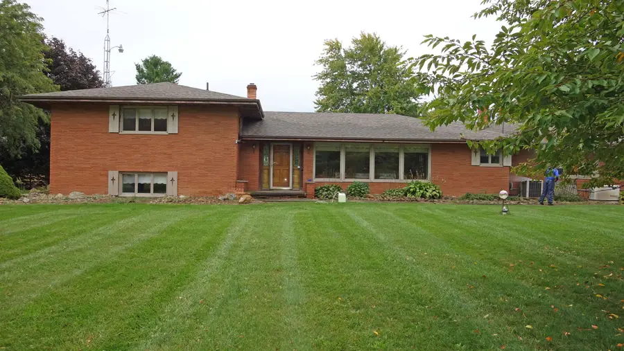 9485 Ditch RD, Chesaning, MI 48616 - #2