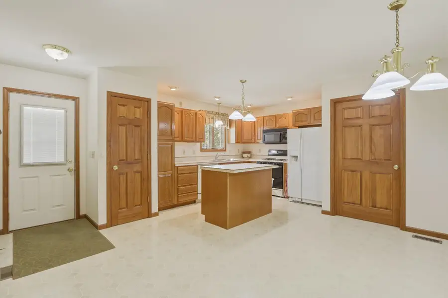 4895 Main ST, Millington, MI 48746 - #2