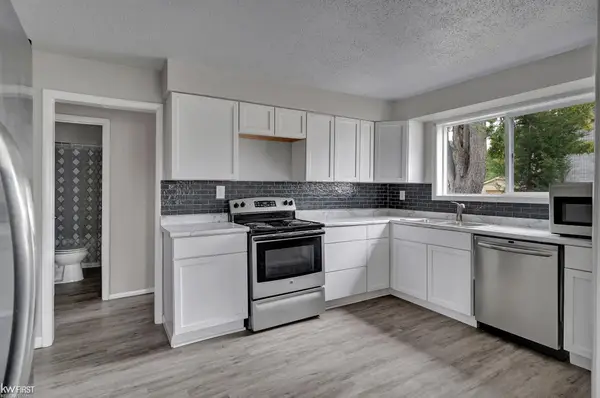 8508 N Saginaw RD, MtMorris, MI 48458