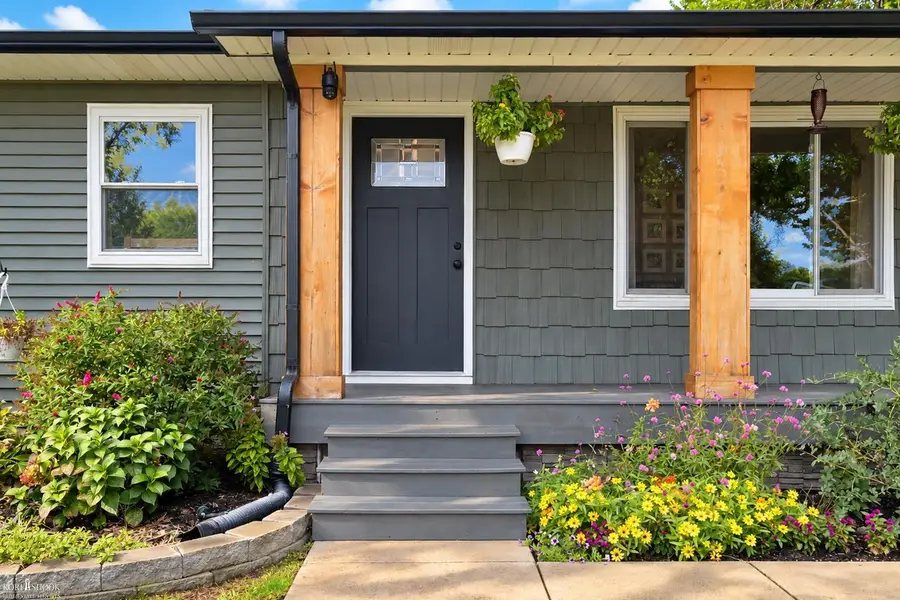 9954 Middleton RD, Ovid, MI 48866 - #2
