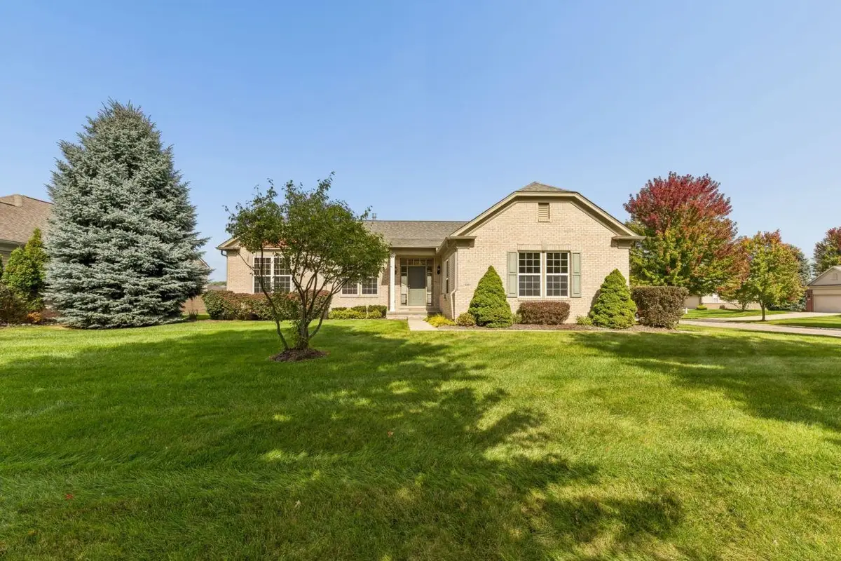 6351 Prairie Dunes DR, Grand Blanc, MI 48439 - #1