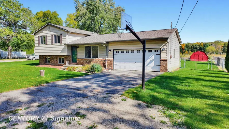 10336 N Linden, Clio, MI 48420 - #2