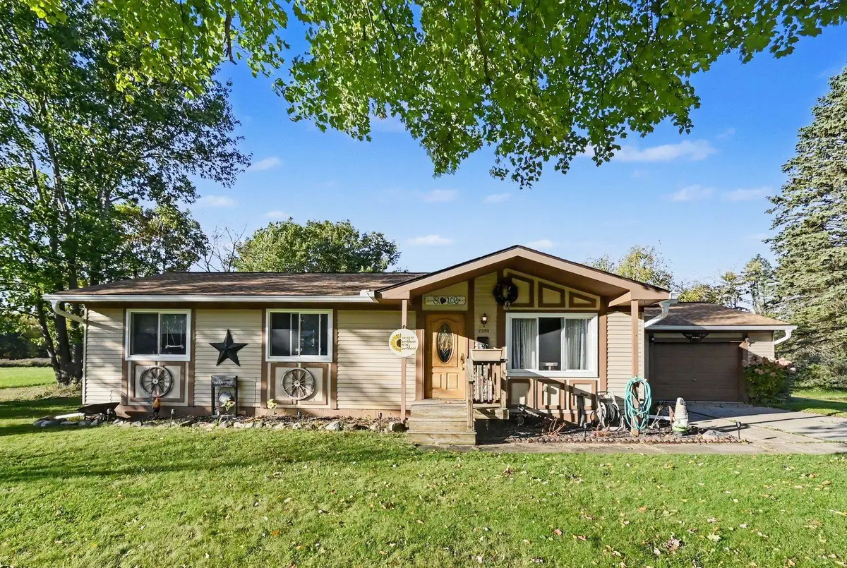 2359 Peppermill RD, Lapeer, MI 48446 - #1