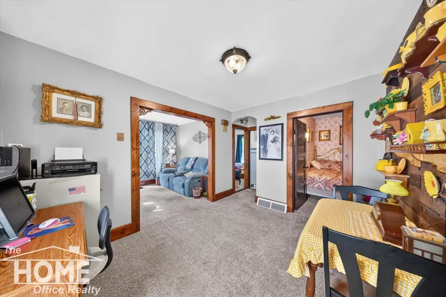 553 Harrison AVE, Owosso, MI 48867 - #3