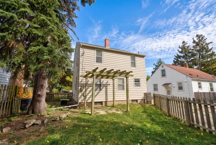 217 S Franklin AVE, Flint, MI 48503 - #2