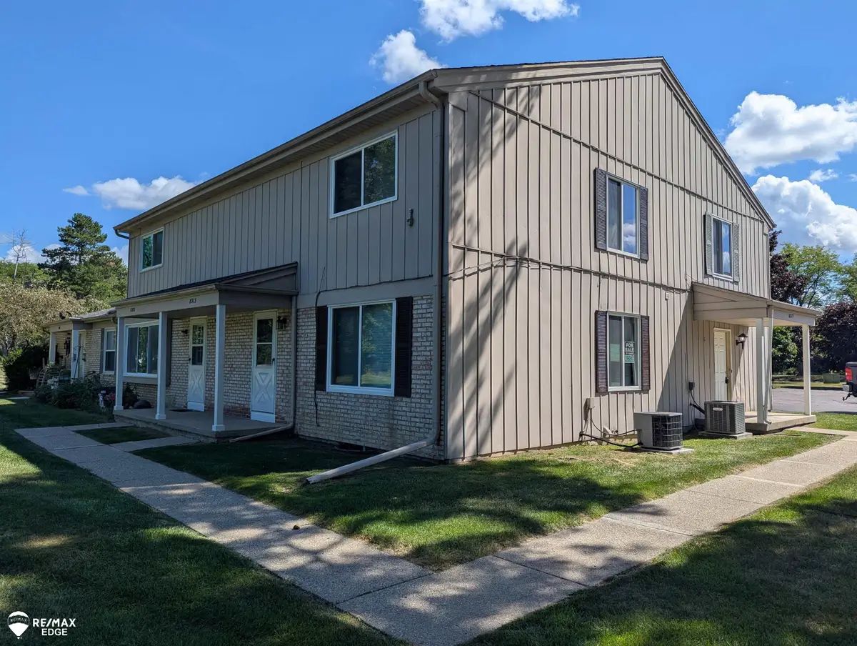 8313 Camelot CT, Mount Morris, MI 48458 - #1