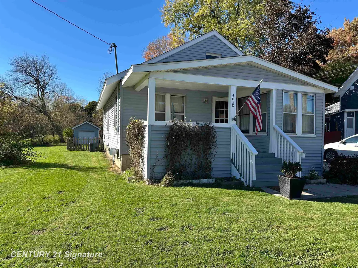 5058 Morrish RD, Swartz Creek, MI 48473 - #1