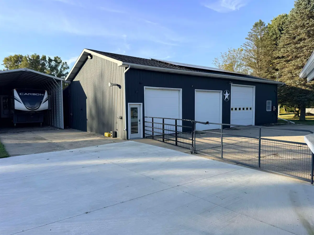 14201 Tuscola RD, Clio, MI 48420 - #1