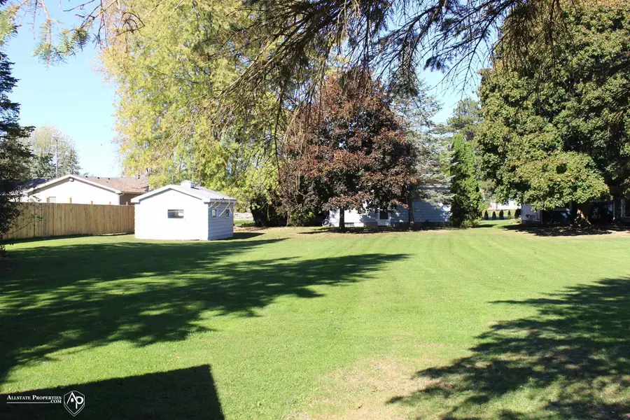 11122 Davison RD, Davison, MI 48423 - #2