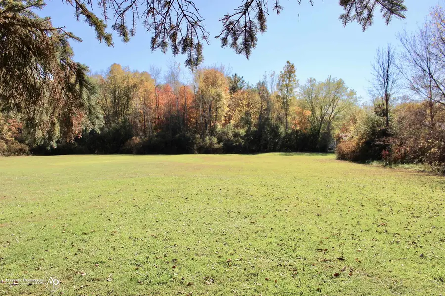 11122 Davison RD, Davison, MI 48423 - #3