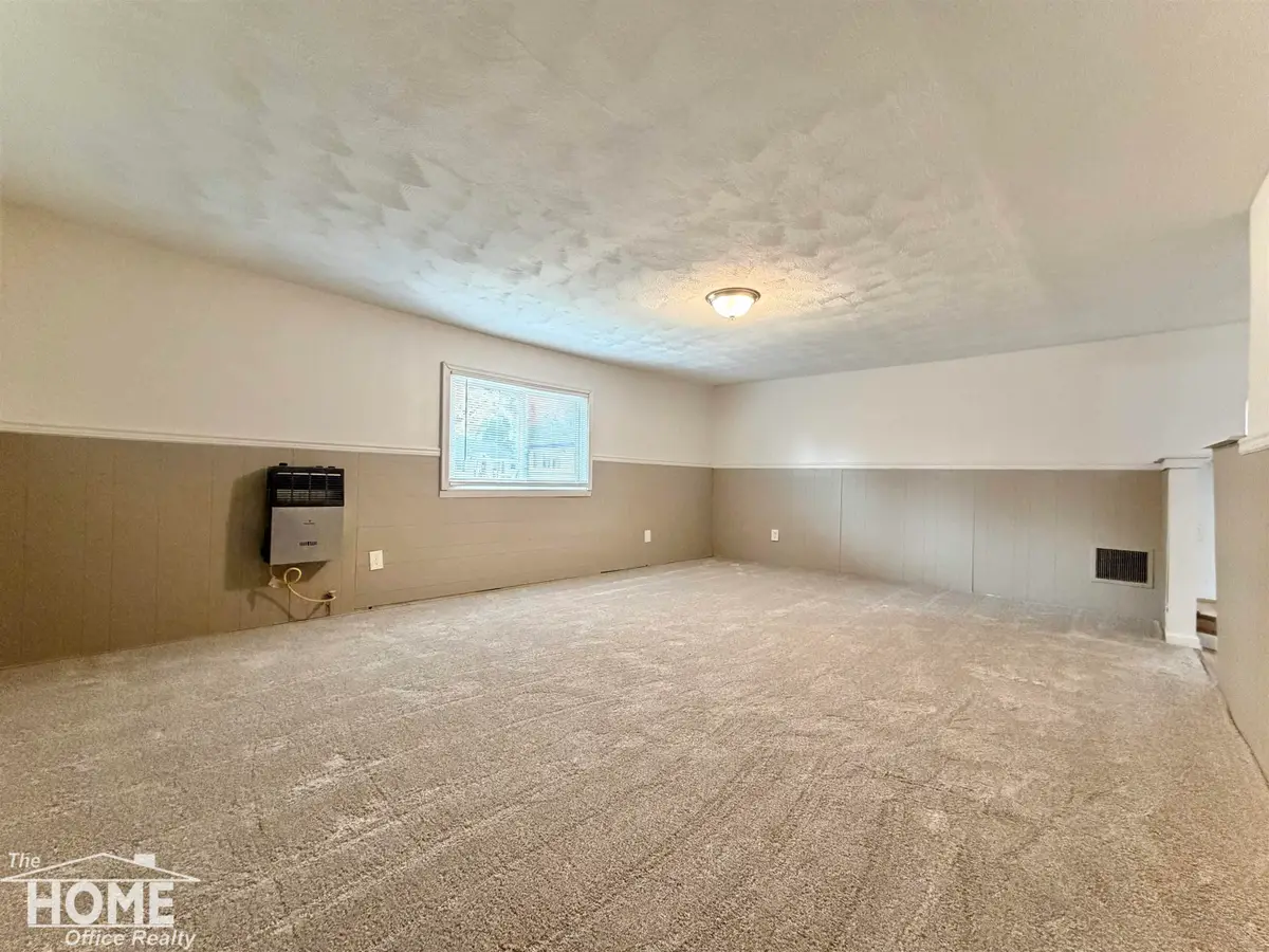 513 Milwaukee ST, Owosso, MI 48867 - #1