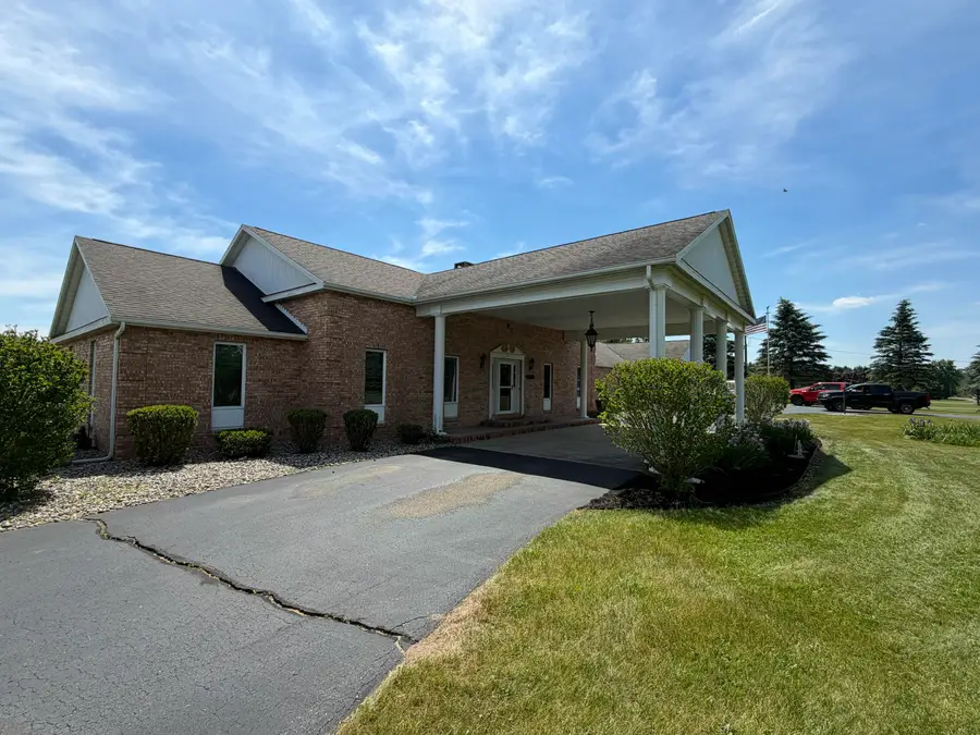 1111 N Lake Pleasant Road, Hillsdale, MI 49242 - #2