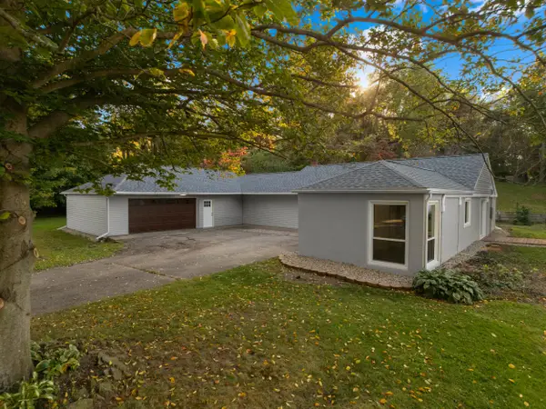 11641 22 Mile Road, Marshall, MI 49068