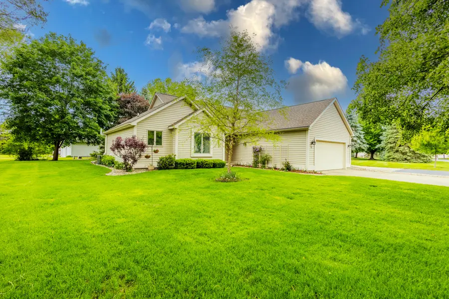 11 Oakdale Lane, Coldwater, MI 49036 - #3