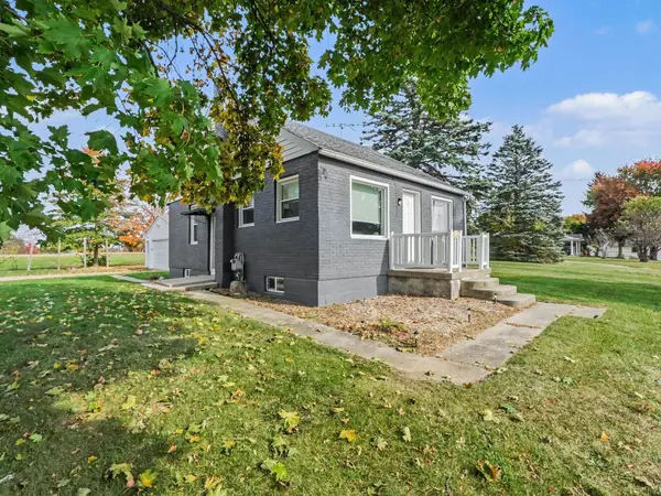 195 Glenn Drive, Brooklyn, MI 49230
