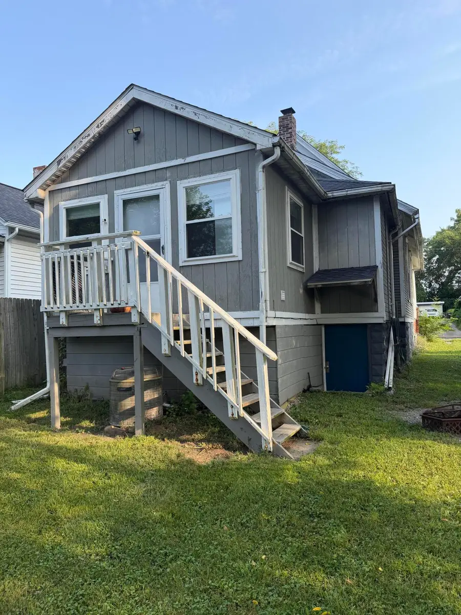 609 Webb Street, Jackson, MI 49202 - #2
