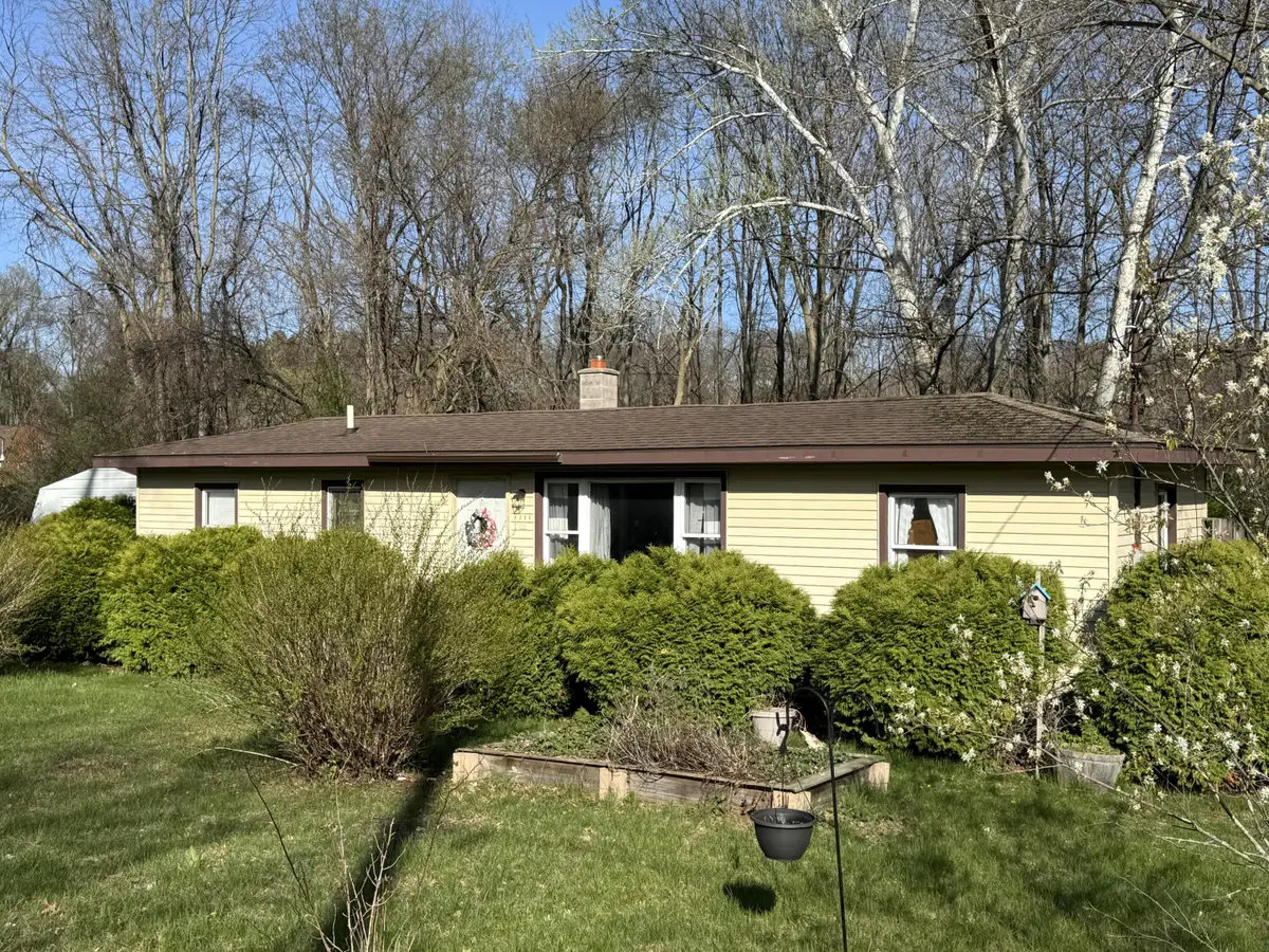 6283 Brooklyn Road, Jackson, MI 49201 - #1
