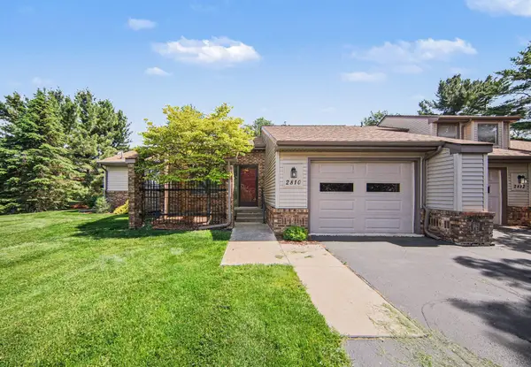2810 S Wood Dale Drive, Jackson, MI 49203