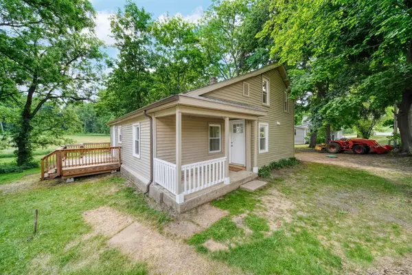 10500 Moscow Road, Jonesville, MI 49250