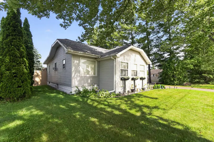 1023 Evanston Drive, Jackson, MI 49202 - #3