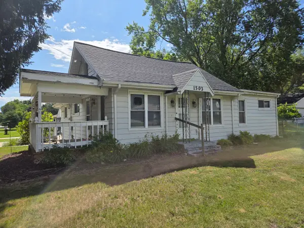 1503 Warren Avenue, Jackson, MI 49203