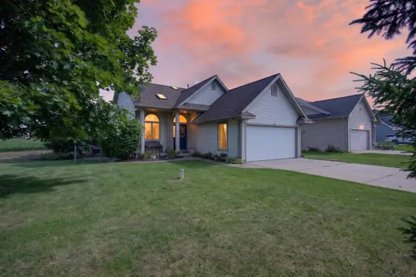 290 Somerset Drive, CementCity, MI 49233