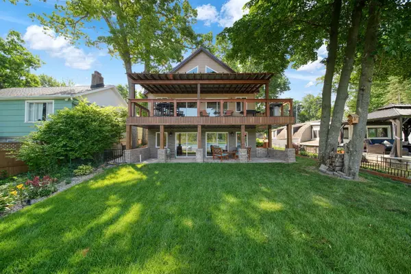 652 Swains Lake Drive, Concord, MI 49237