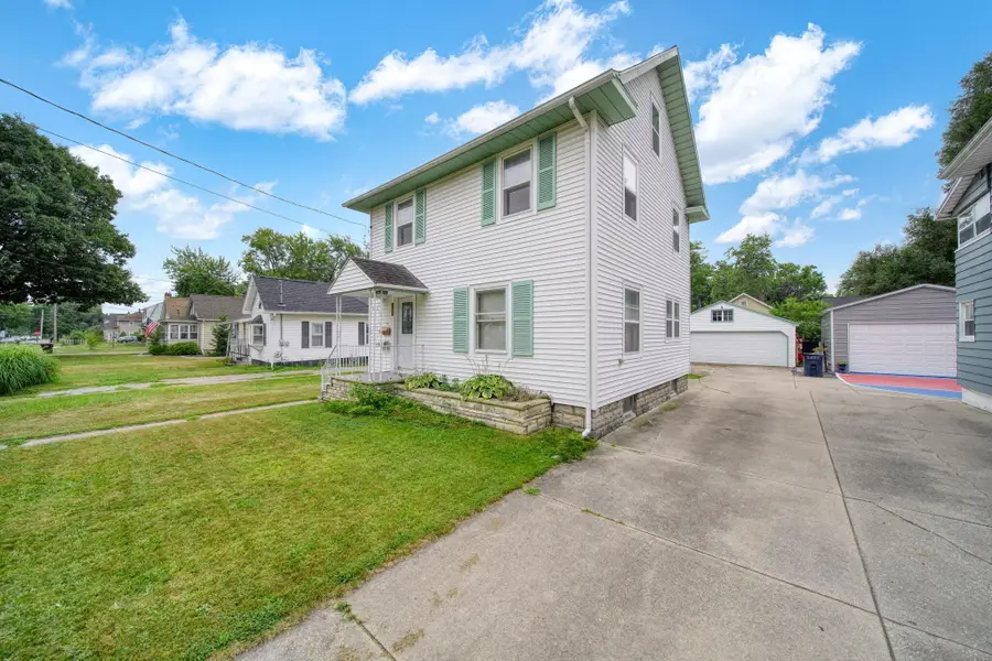 757 Glenwood Avenue, Jackson, MI 49203 - #3