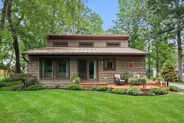 128 Clyde James Drive, PleasantLake, MI 49272