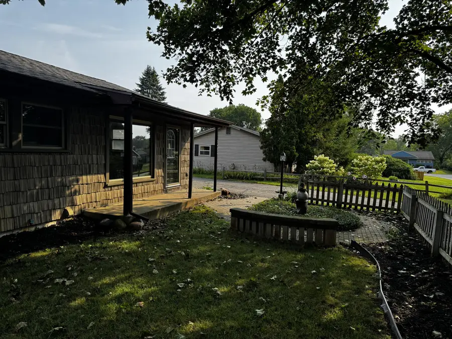 5480 Wellesley Drive, Jackson, MI 49201 - #2
