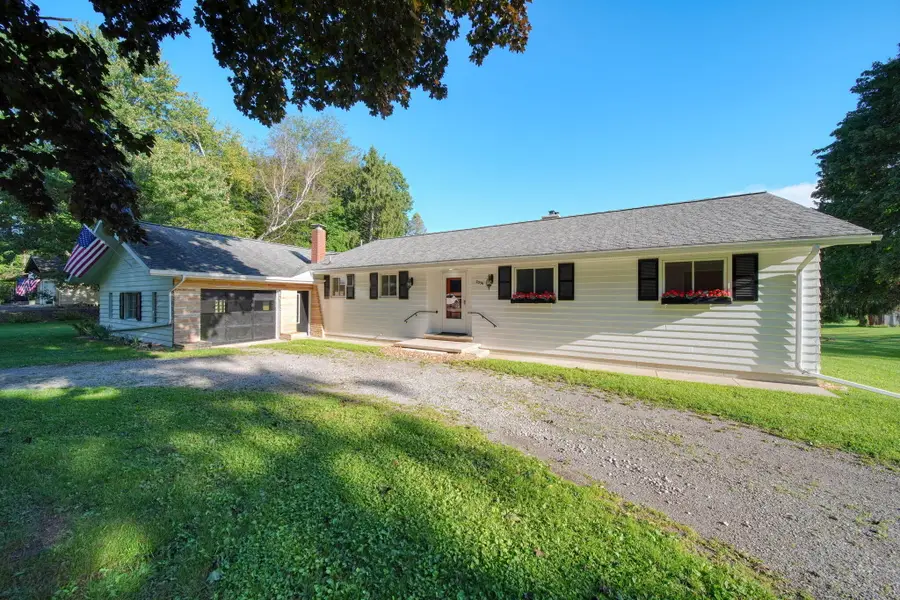 2356 Hatch Road, Jackson, MI 49201 - #2