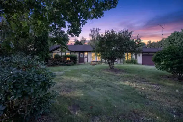 6137 Young Road, Jackson, MI 49201