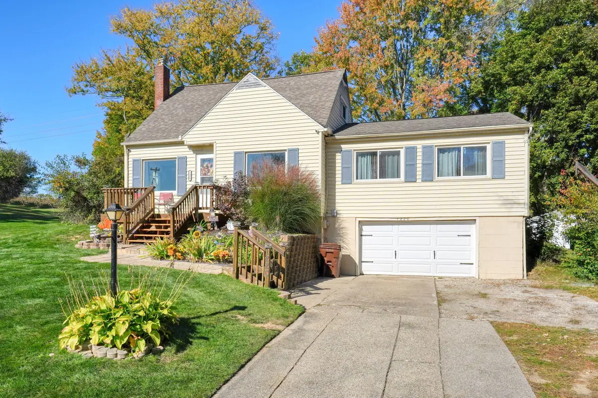 1220 Woodworth Road, Jackson, MI 49202 - #1