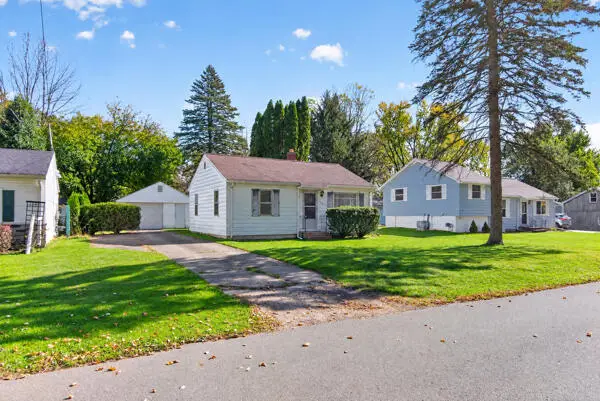 761 Glendale Street, Jackson, MI 49203 - #2