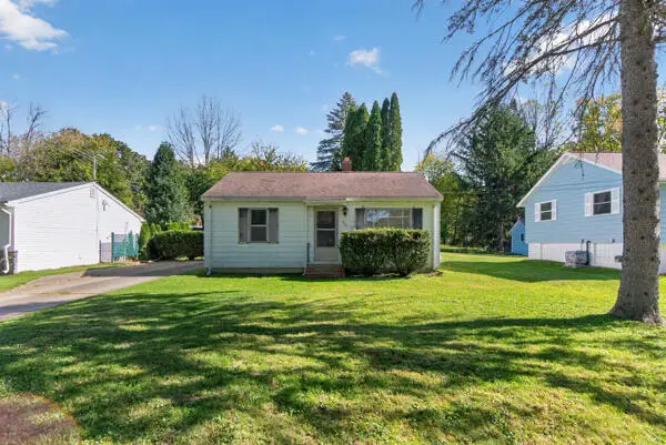 761 Glendale Street, Jackson, MI 49203 - #3