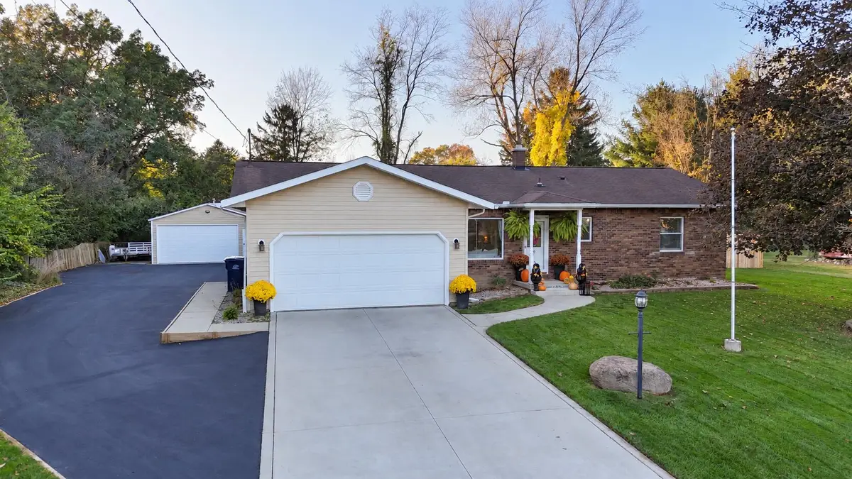 2508 Saint Jude, Jackson, MI 49203 - #1