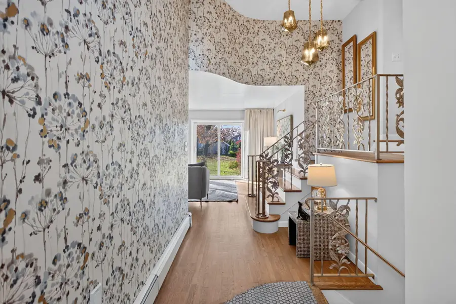 2811 Hearthstone Boulevard, Jackson, MI 49203 - #2