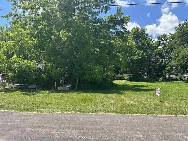 710 Parkwood AVE, Blissfield, MI 49228 - #1