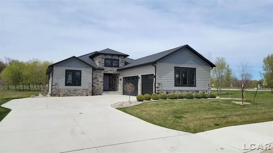 748 Eagle View WAY, Tecumseh, MI 49286 - #2